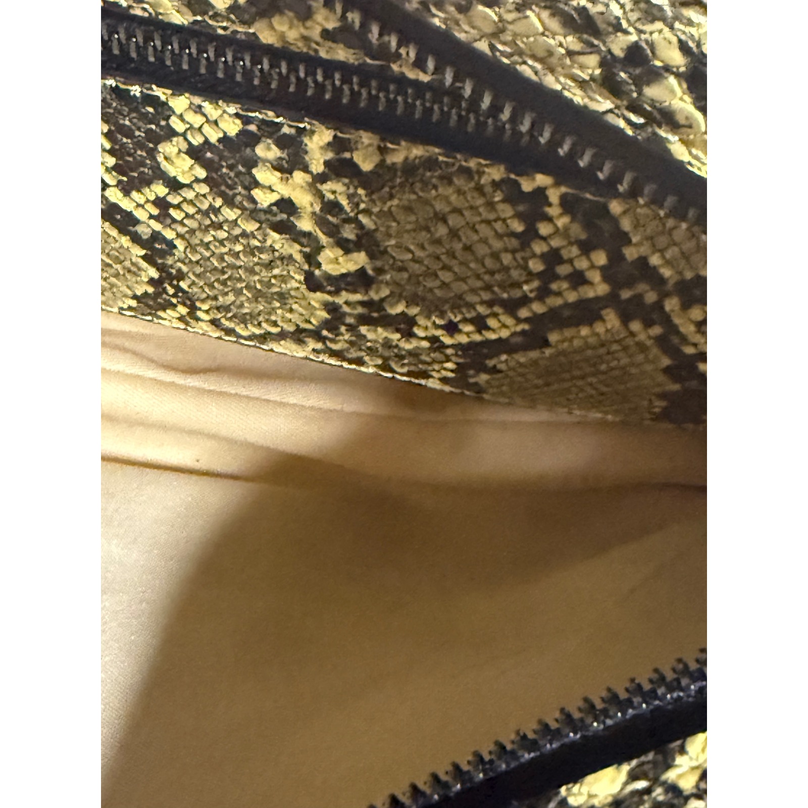 Hvisk Scape Small Shell Yellow Snakeskin Vegan Leather Shoulder Bag H2354 Nwt — image 7 of 8